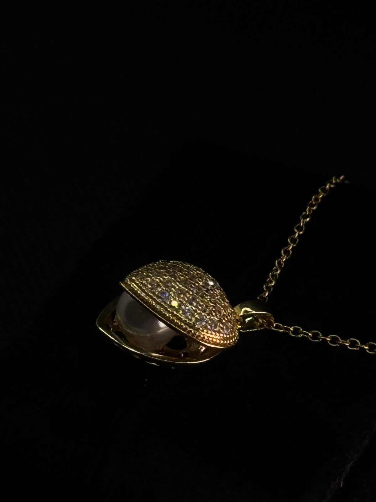Heart-Pearl Pendant