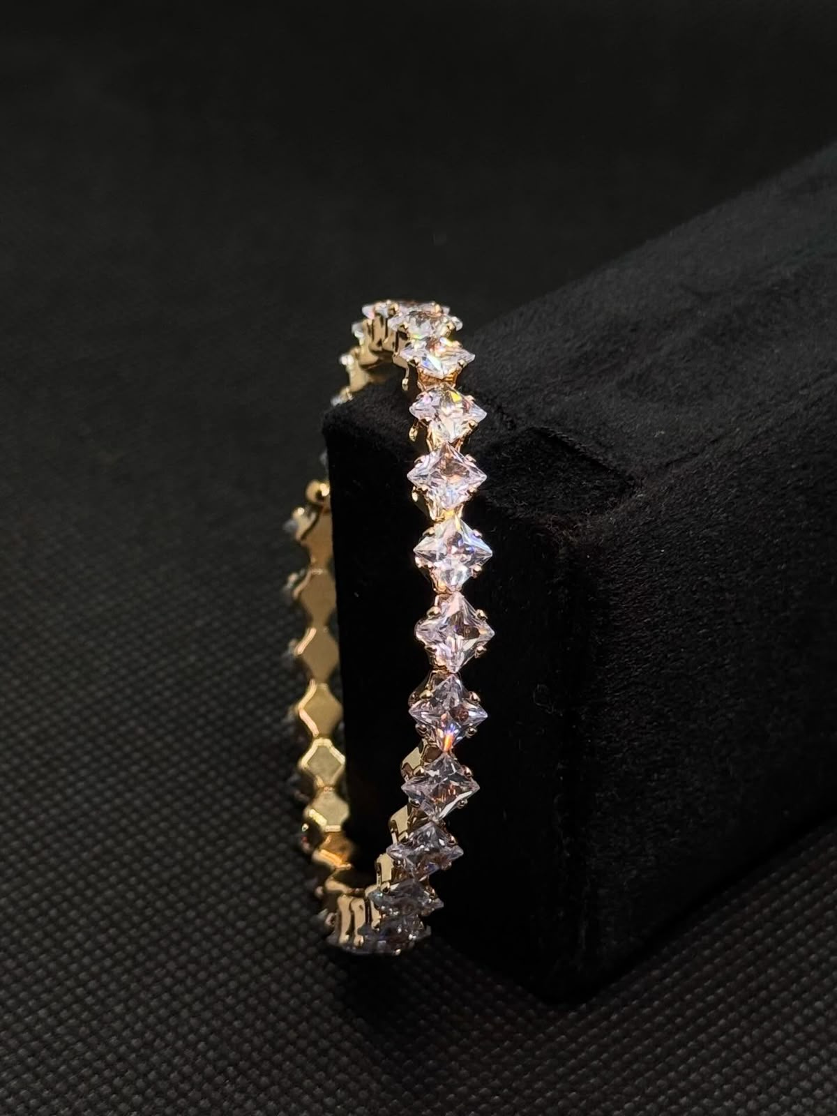 Zircon Bangals-Pair