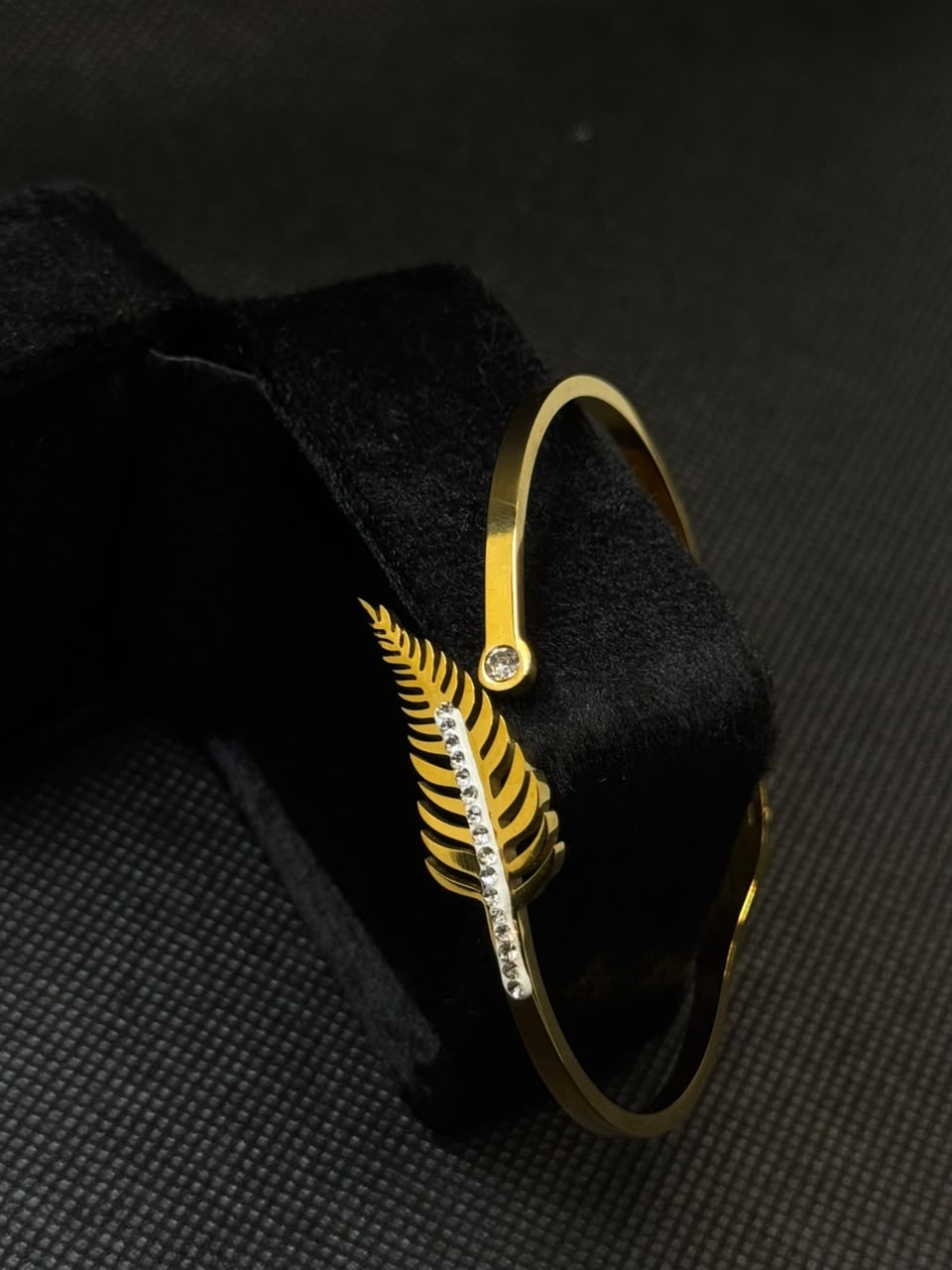 Fern Leaf Cuff Karra