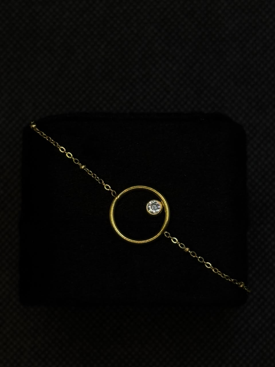 Solitaire Circle Necklace