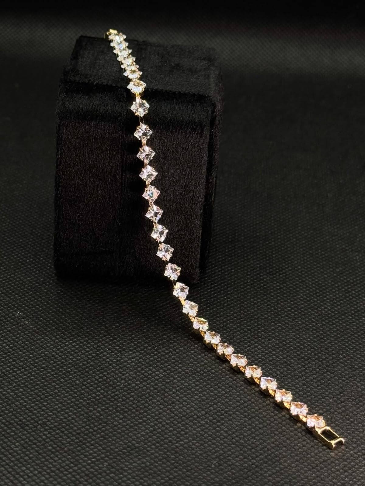 Zircon-Bracelet